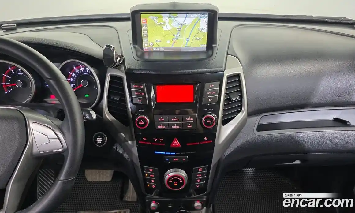SsangYong TIBOLI 2016 1.6 автомат (гидро), фото 14