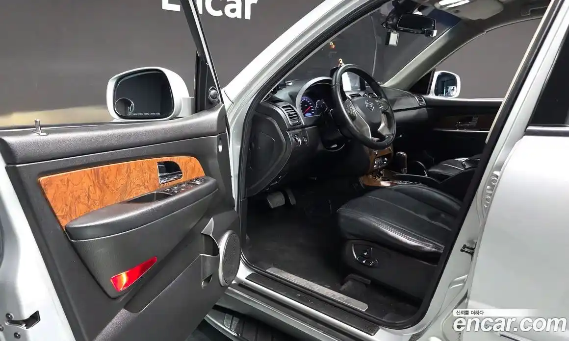 SsangYong Rexton 2016 2.2 автомат (гидро), фото 13