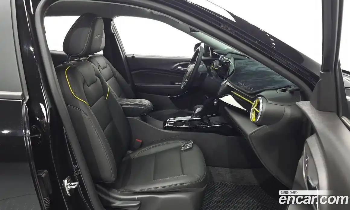 Chevrolet Trax 2023 1.2 автомат (гидро), фото 13