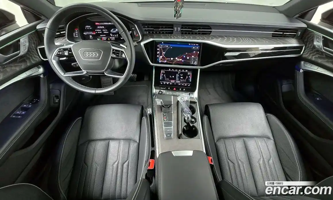 Audi A7 2024 3.0 автомат (гидро), фото 7