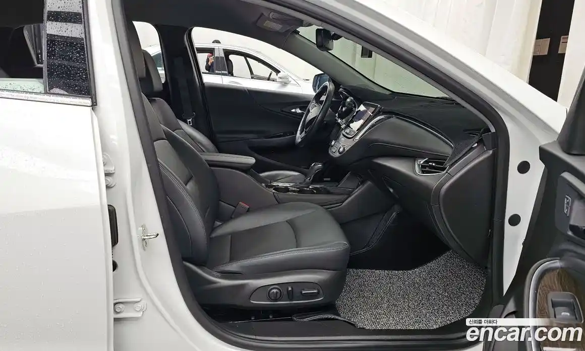 Chevrolet Malibu 2019 2.0 автомат (гидро), фото 17