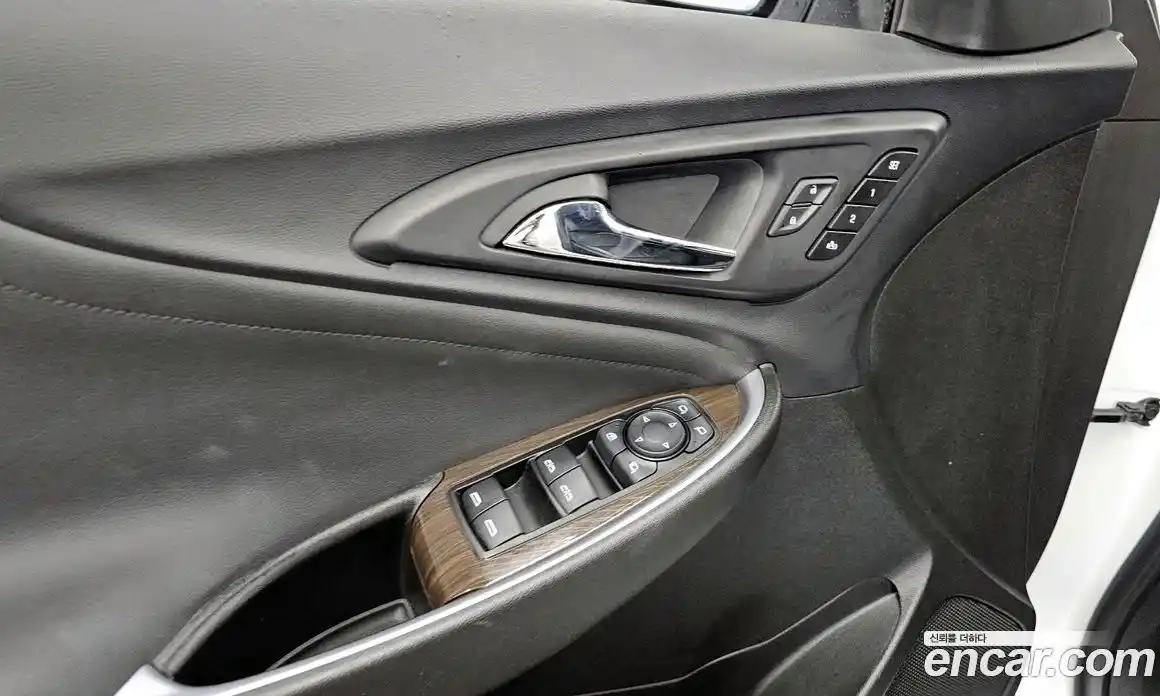 Chevrolet Malibu 2019 2.0 автомат (гидро), фото 28