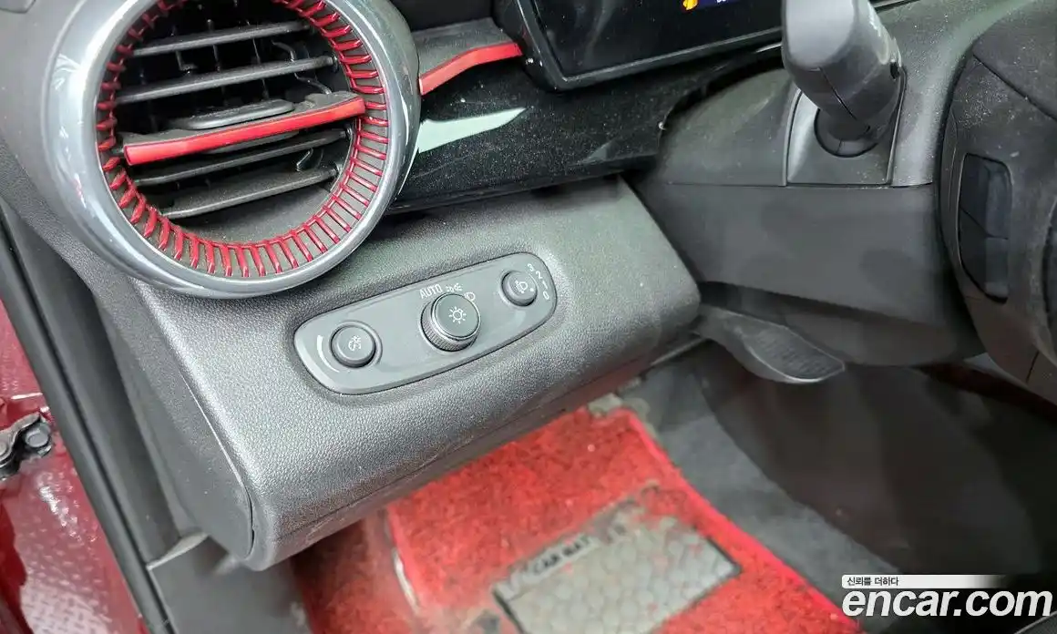 Chevrolet Trax 2023 1.2 автомат (гидро), фото 25