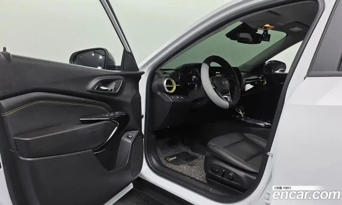 Chevrolet Trax 2023 1.2 автомат (гидро), фото 13