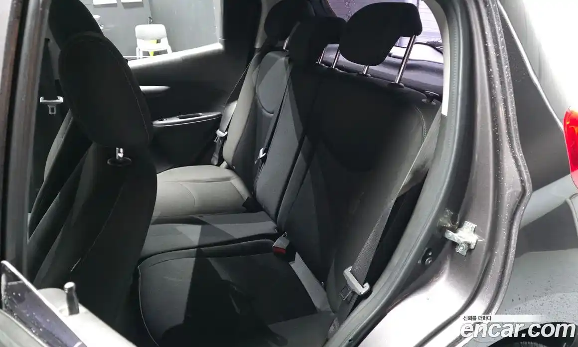 Chevrolet Spark 2016 1.0 автомат (гидро), фото 18