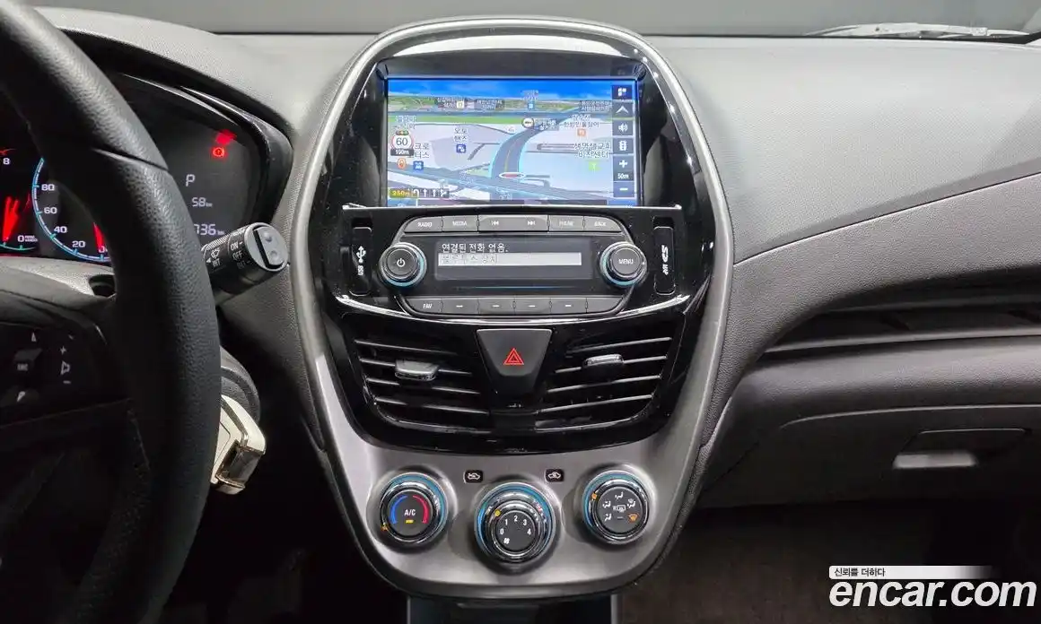 Chevrolet Spark 2016 1.0 автомат (гидро), фото 19