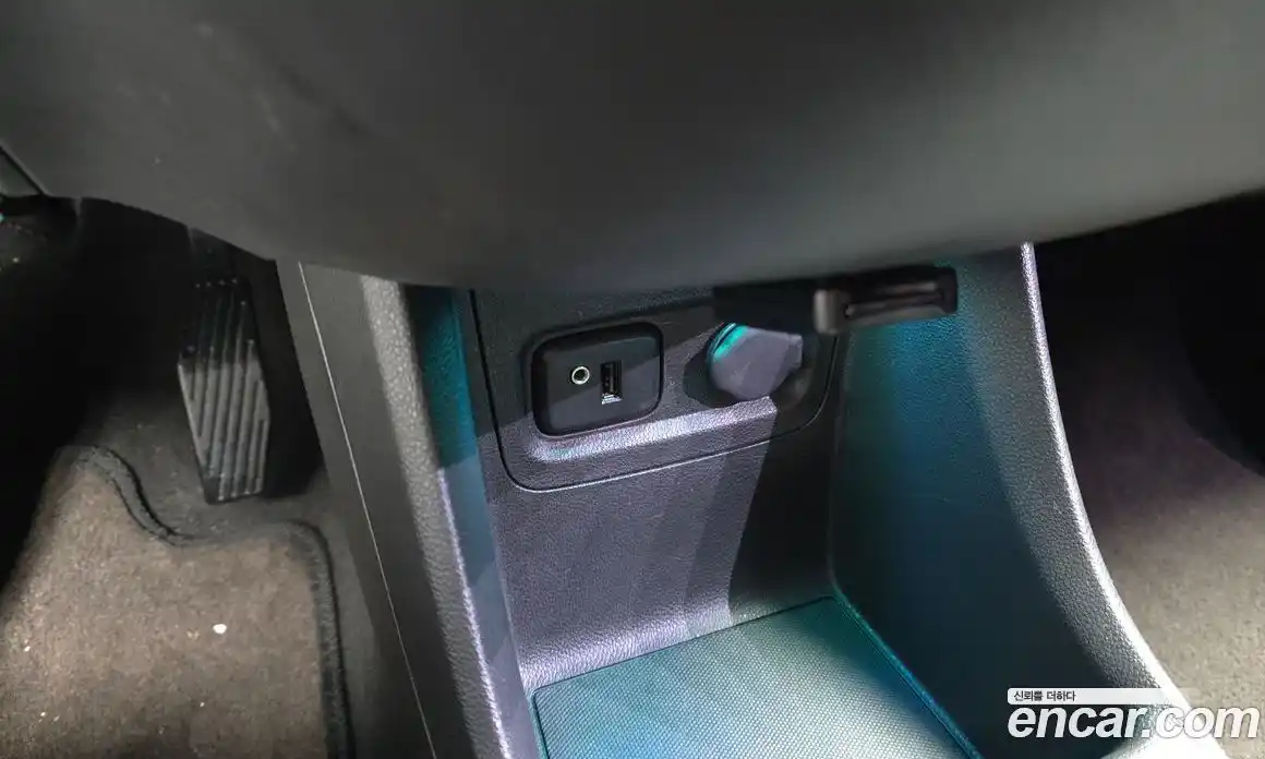 Chevrolet Spark 2016 1.0 автомат (гидро), фото 24