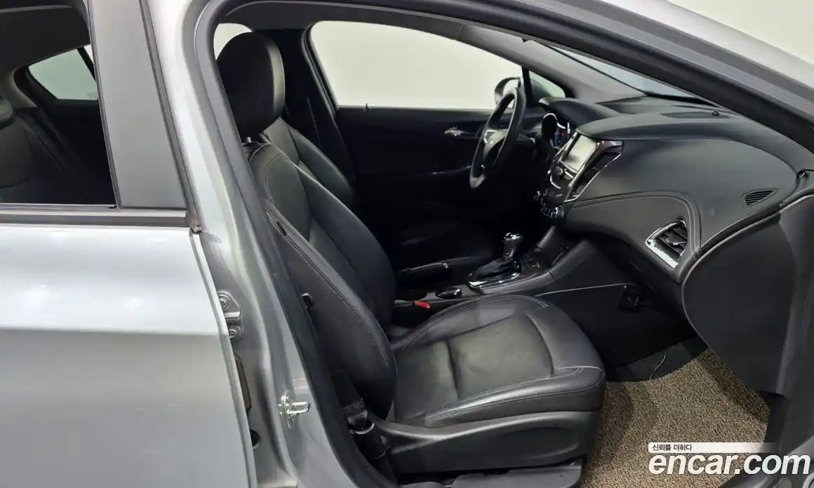 Chevrolet Cruze 2017 1.4 автомат (гидро), фото 17