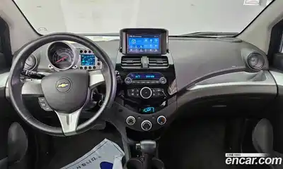 Chevrolet Spark 2012 1.0 автомат (гидро), миниатюра 7