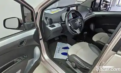 Chevrolet Spark 2012 1.0 автомат (гидро), миниатюра 10