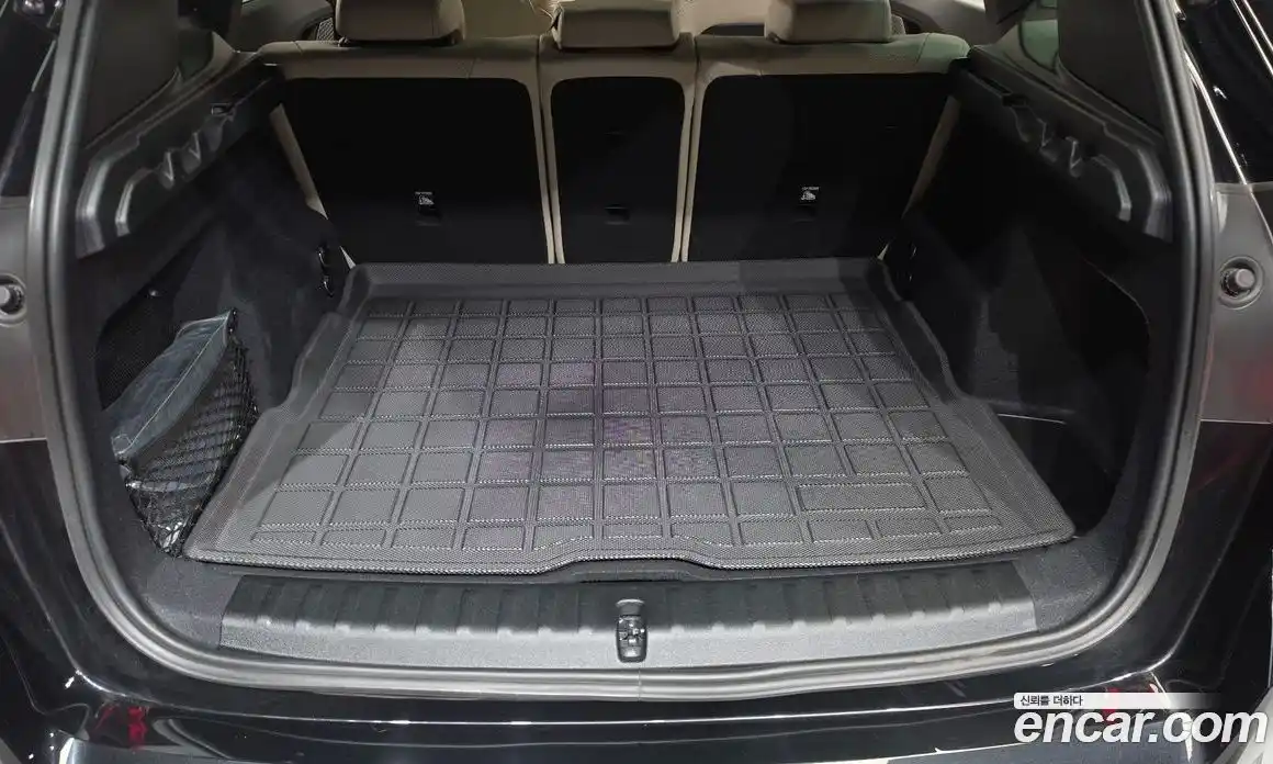 BMW X1 2024 2.0 автомат (гидро), фото 24