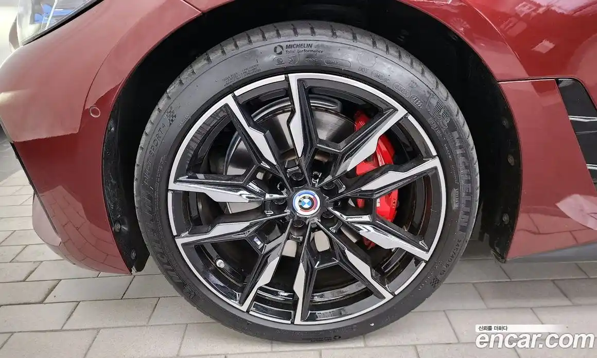 BMW i4 2023 0.2 автомат (гидро), фото 5