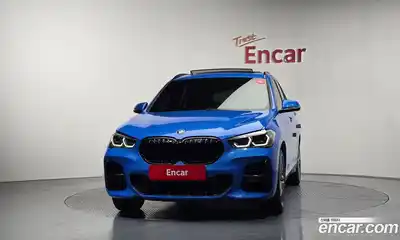 BMW X1 2021 2.0 автомат (гидро), миниатюра 3