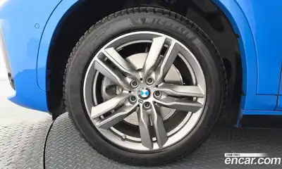 BMW X1 2021 2.0 автомат (гидро), миниатюра 5