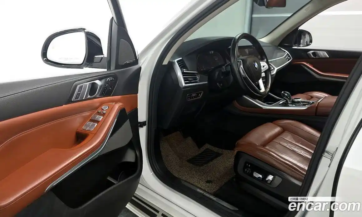 BMW X7 2020 3.0 автомат (гидро), фото 13