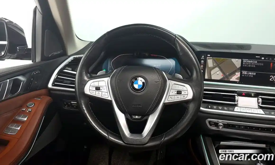 BMW X7 2020 3.0 автомат (гидро), фото 18