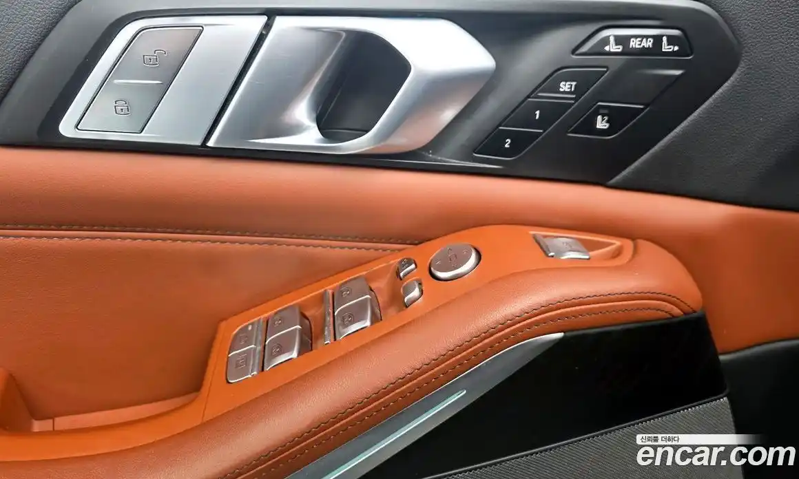 BMW X7 2020 3.0 автомат (гидро), фото 28