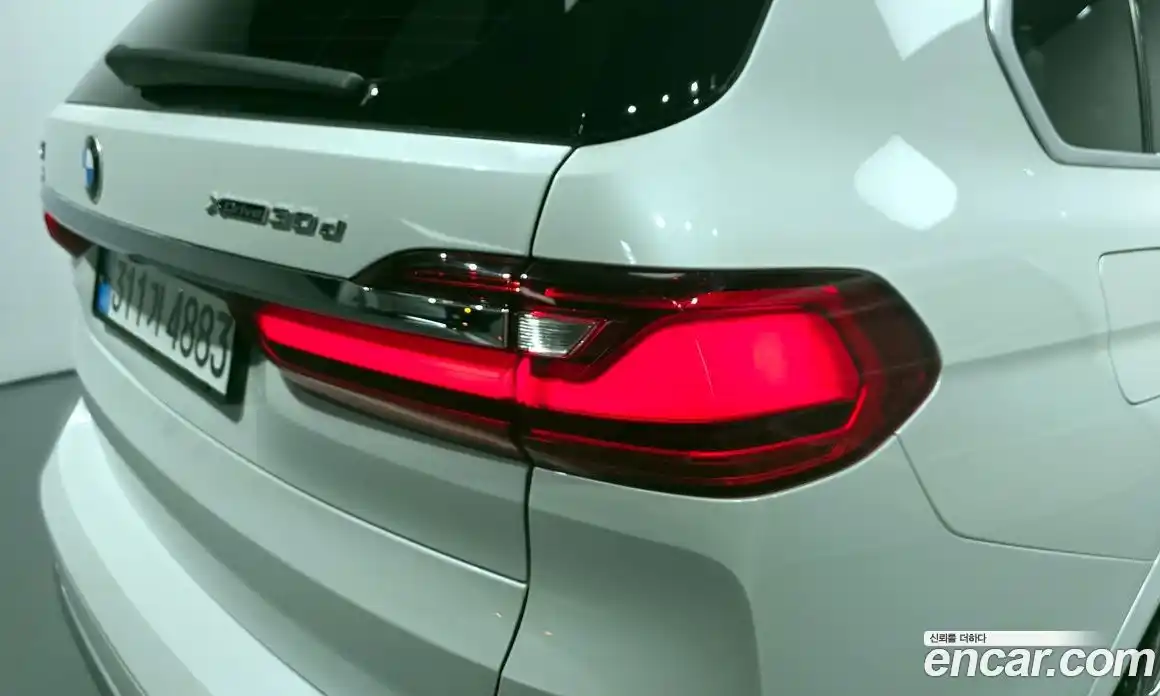 BMW X7 2020 3.0 автомат (гидро), фото 9