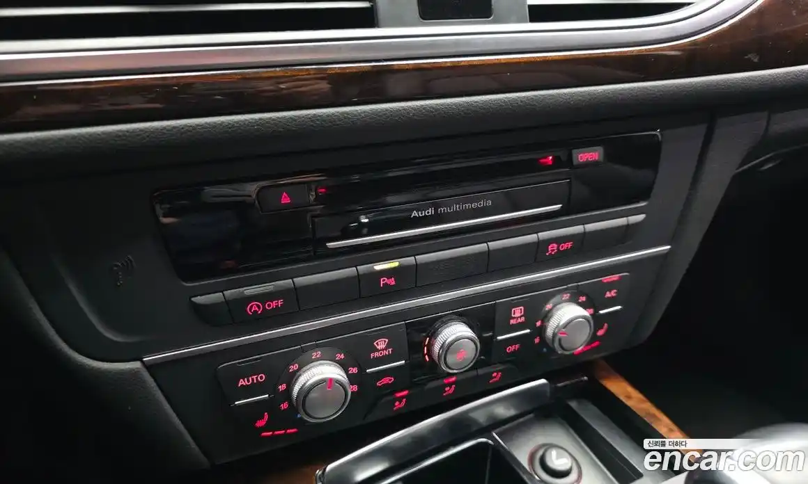 Audi A6 2014 3.0 автомат (гидро), фото 16