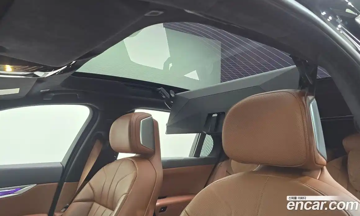 BMW 7 серия 2022 3.0 автомат (гидро), фото 24
