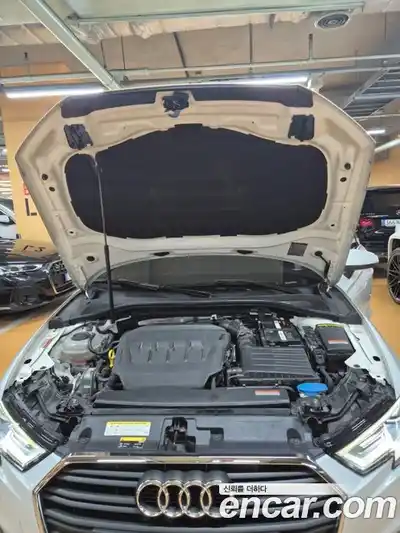 Audi A3 2020 2.0 автомат (гидро), миниатюра 6