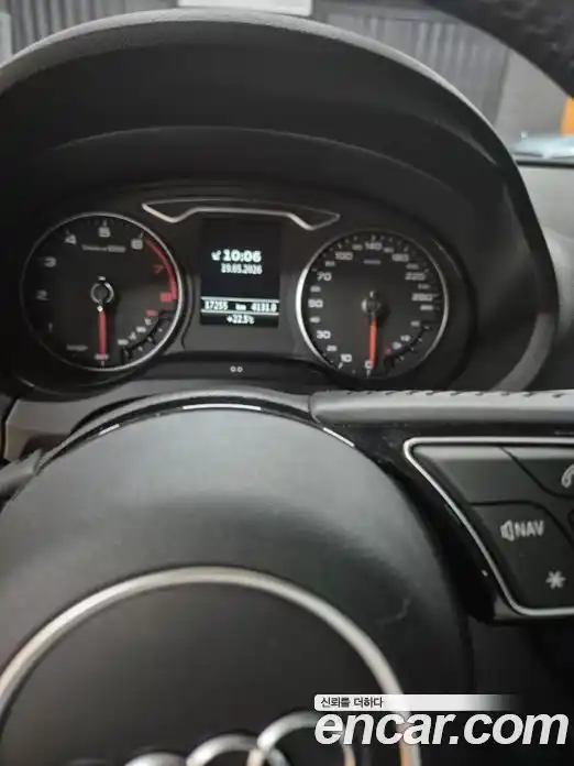 Audi A3 2020 2.0 автомат (гидро), фото 8