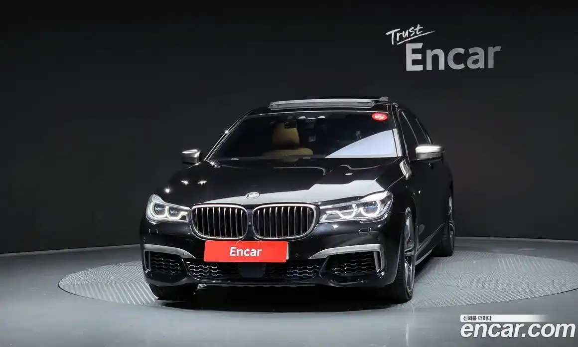 BMW 7 серия 2017 6.6 автомат (гидро), фото 3