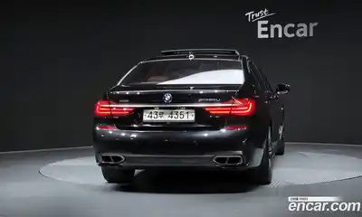 BMW 7 серия 2017 6.6 автомат (гидро), миниатюра 4