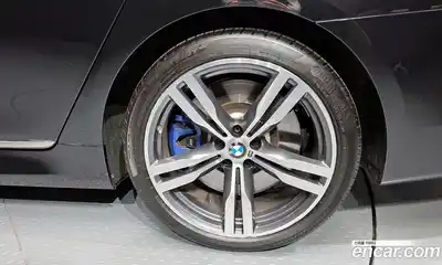 BMW 7 серия 2017 6.6 автомат (гидро), миниатюра 7