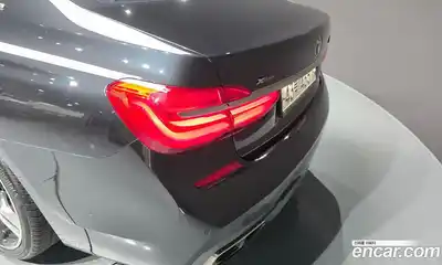 BMW 7 серия 2017 6.6 автомат (гидро), миниатюра 9