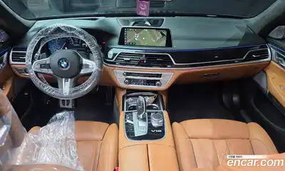 BMW 7 серия 2017 6.6 автомат (гидро), миниатюра 10