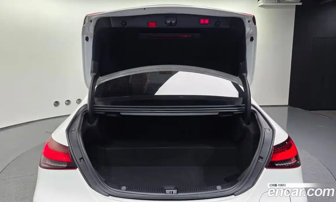 Mercedes-Benz E-Class 2022 2.0 автомат (гидро), фото 26