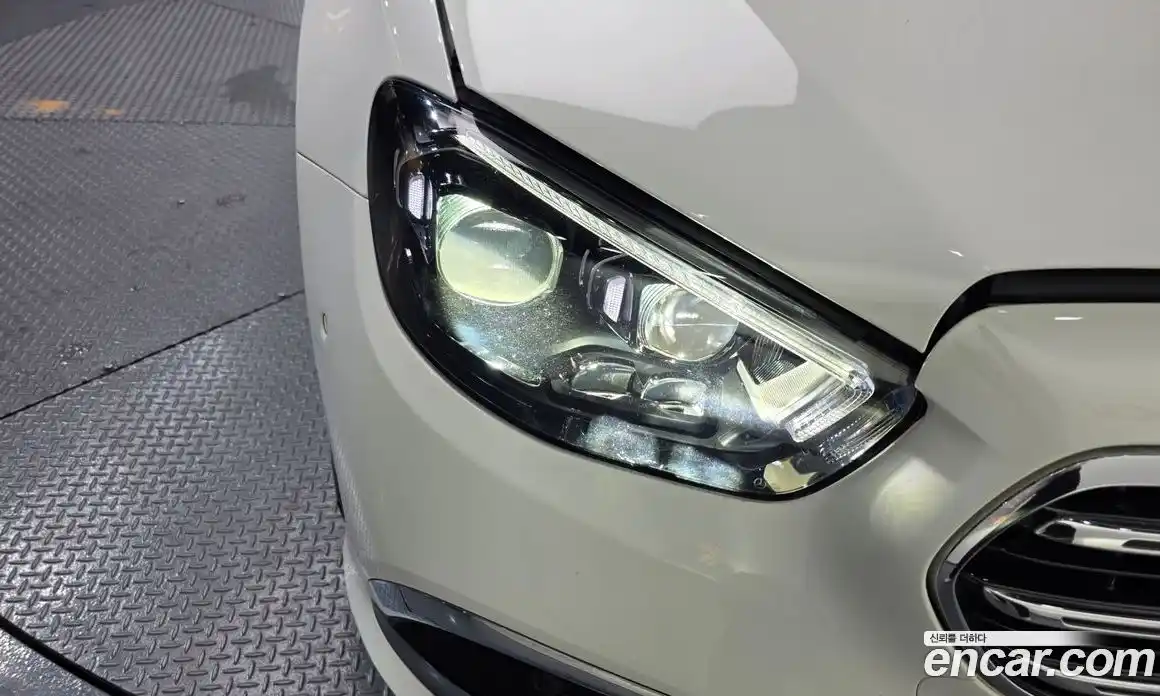 Mercedes-Benz E-Class 2022 2.0 автомат (гидро), фото 8