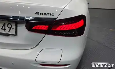 Mercedes-Benz E-Class 2022 2.0 автомат (гидро), миниатюра 9