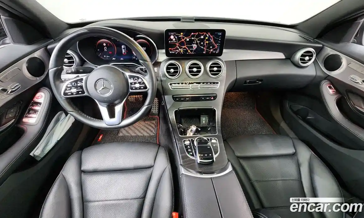 Mercedes-Benz C-Class 2021 2.0 гидро, фото 10 Mercedes-Benz C-Class 2021 2.0 гидро, фото 10