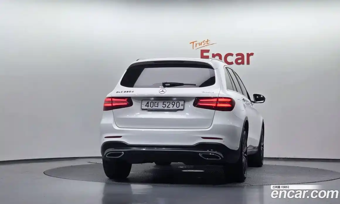 Mercedes-Benz GLC-Class 2016 2.1 гидро, фото 4 Mercedes-Benz GLC-Class 2016 2.1 гидро, фото 4