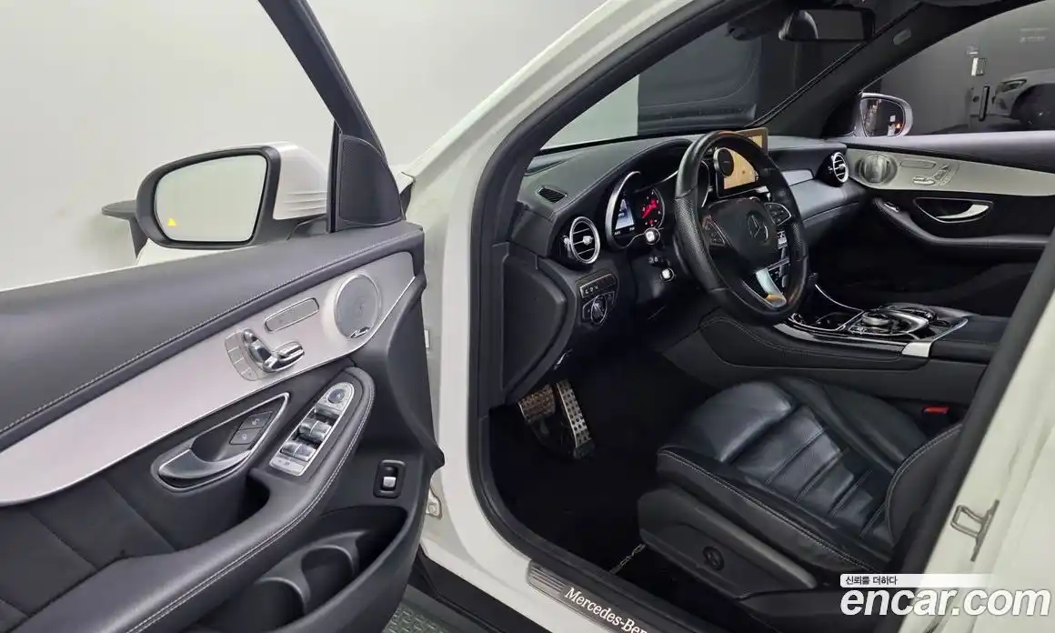 Mercedes-Benz GLC-Class 2016 2.1 гидро, фото 10 Mercedes-Benz GLC-Class 2016 2.1 гидро, фото 10