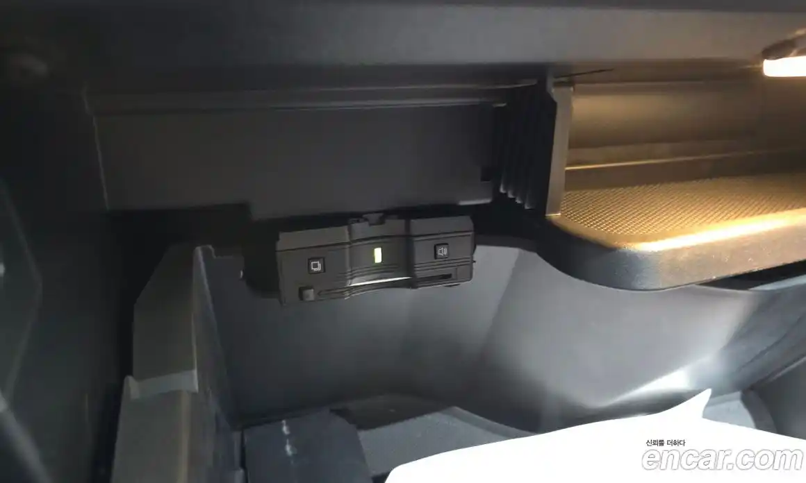 Mercedes-Benz GLB-Class 2021 2.0 гидро, фото 35