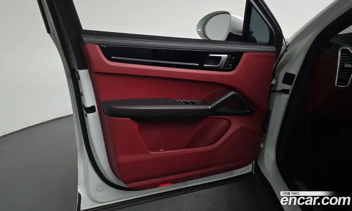 Porsche Cayenne 2020 3.0 автомат (гидро), фото 27