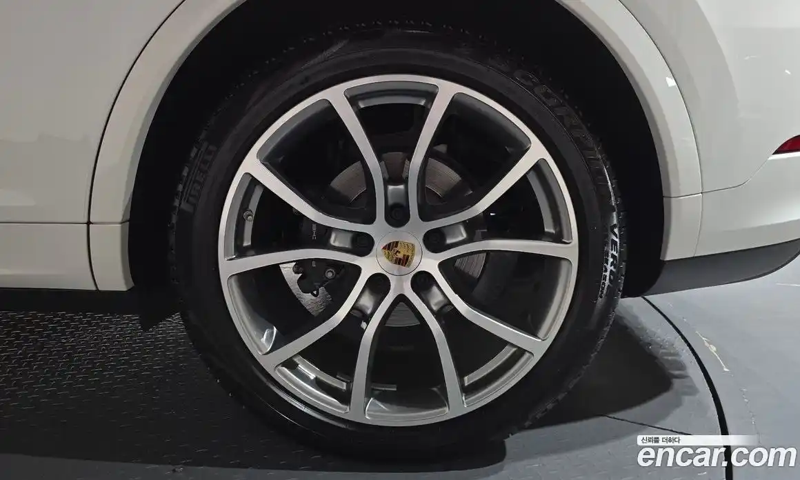 Porsche Cayenne 2020 3.0 автомат (гидро), фото 6