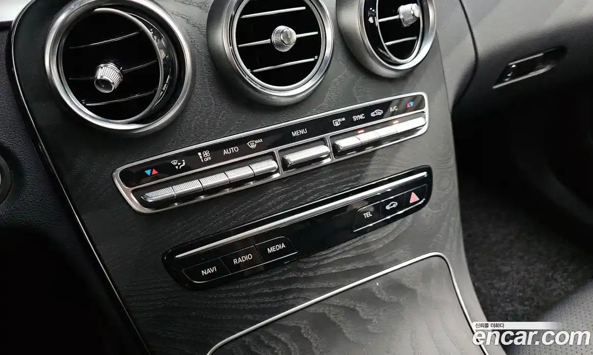 Mercedes-Benz C-Class 2019 1.9 гидро, фото 17 Mercedes-Benz C-Class 2019 1.9 гидро, фото 17