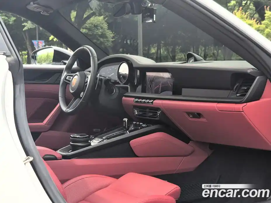 Porsche 911 2022 3.0 автомат (гидро), фото 7