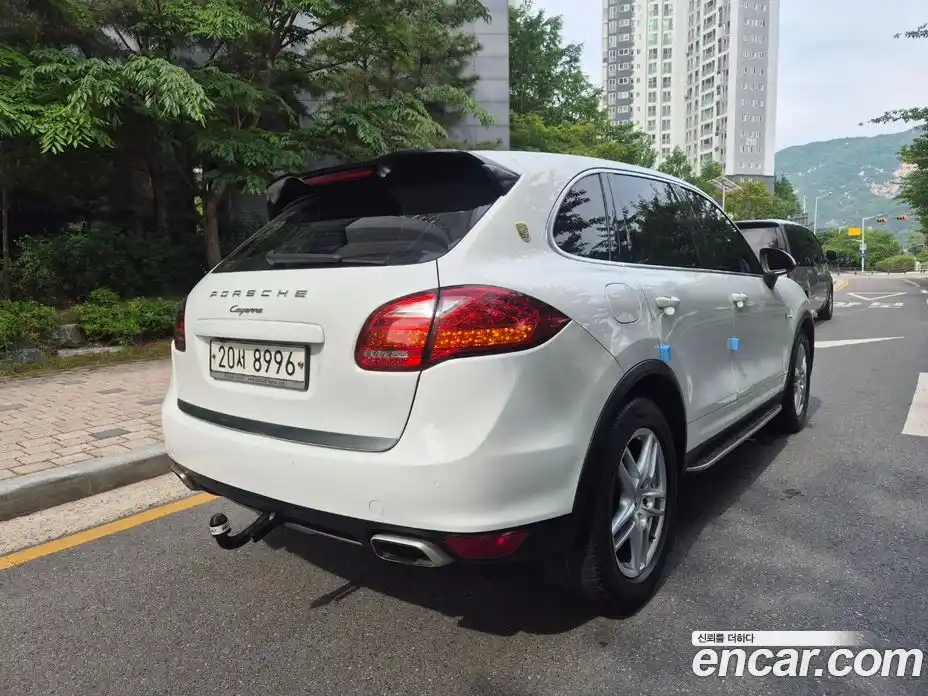 Porsche Cayenne 2012 3.0 автомат (гидро), фото 4