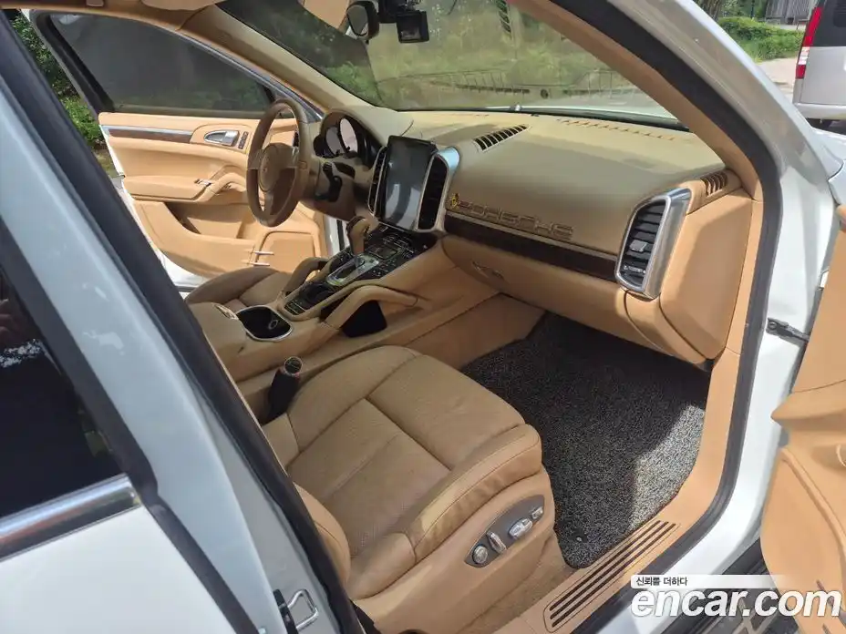 Porsche Cayenne 2012 3.0 автомат (гидро), фото 9