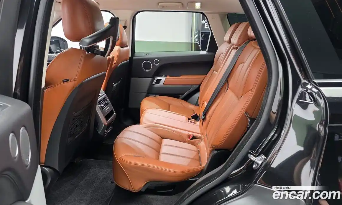 Land Rover Range Rover Sport 2017 3.0 автомат (гидро), фото 16