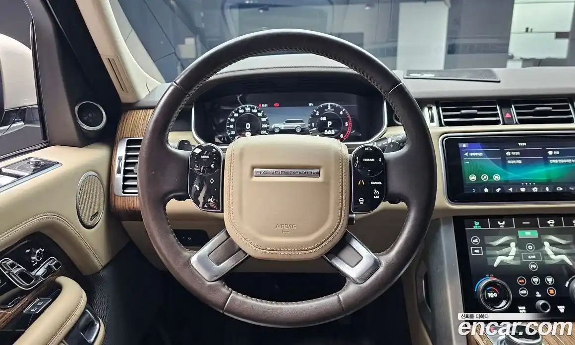 Land Rover Range Rover 2021 3.0 автомат (гидро), фото 14