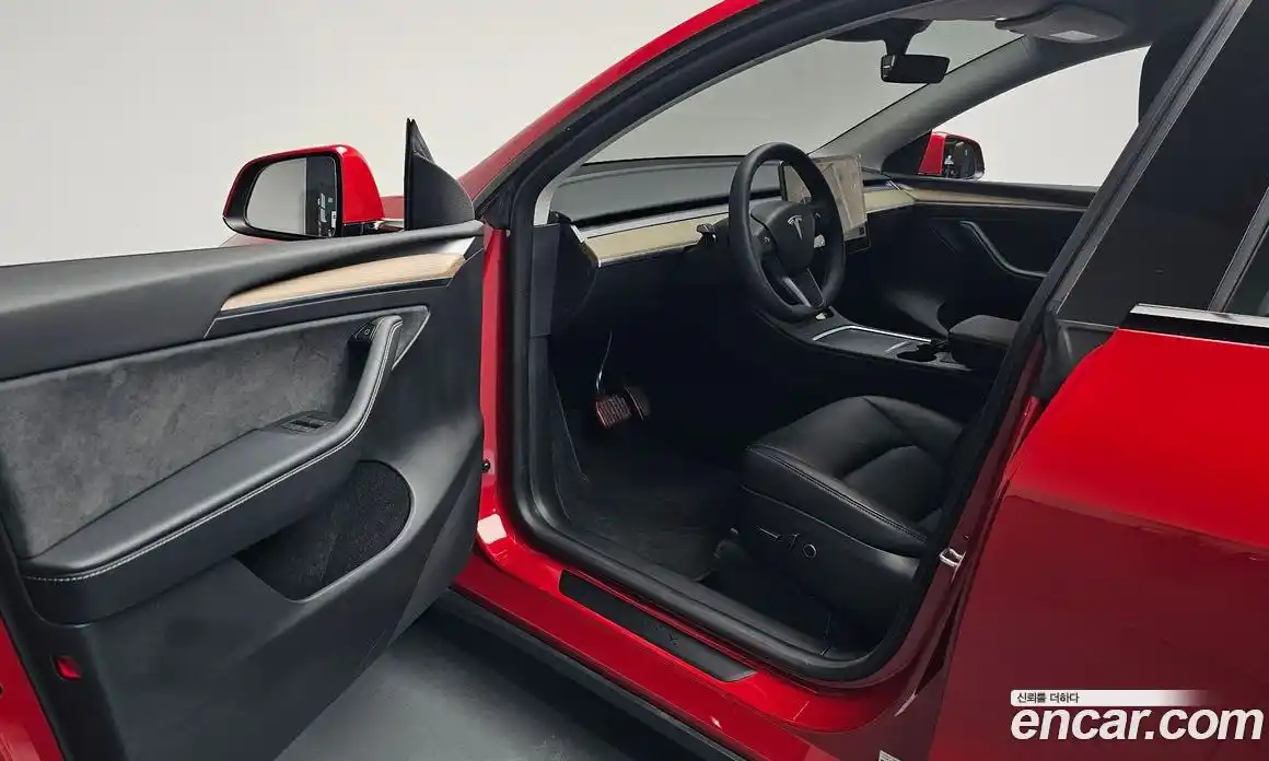 Tesla Model Y 2023 0.2 гидро, фото 12