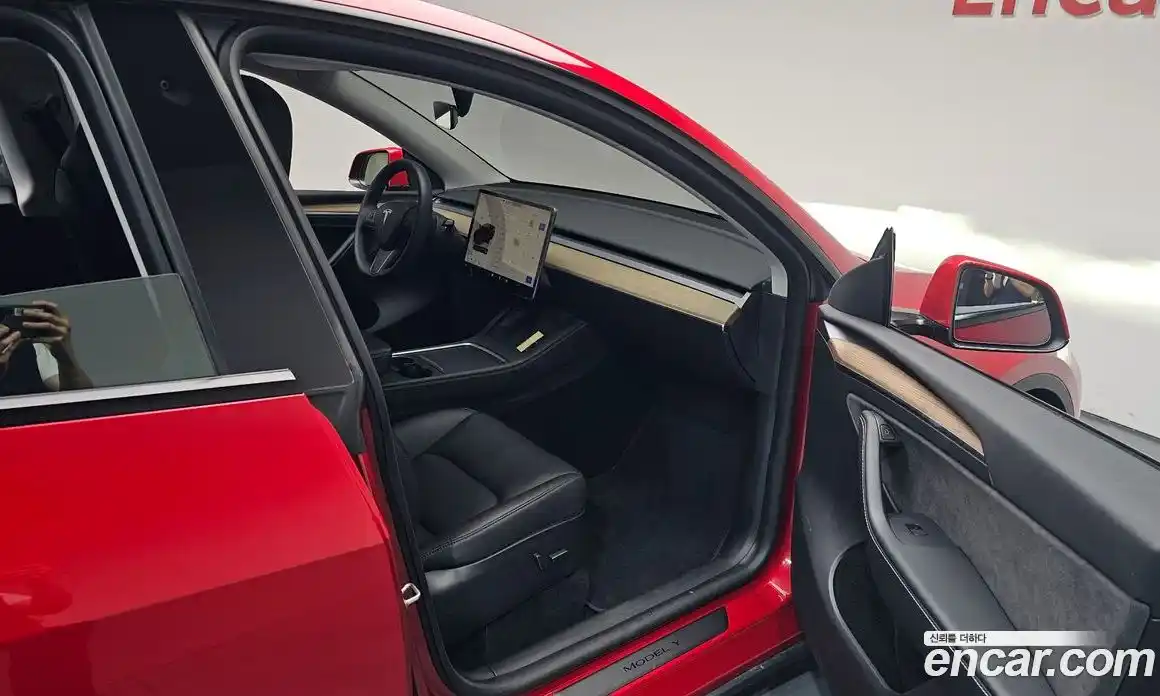 Tesla Model Y 2023 0.2 гидро, фото 15