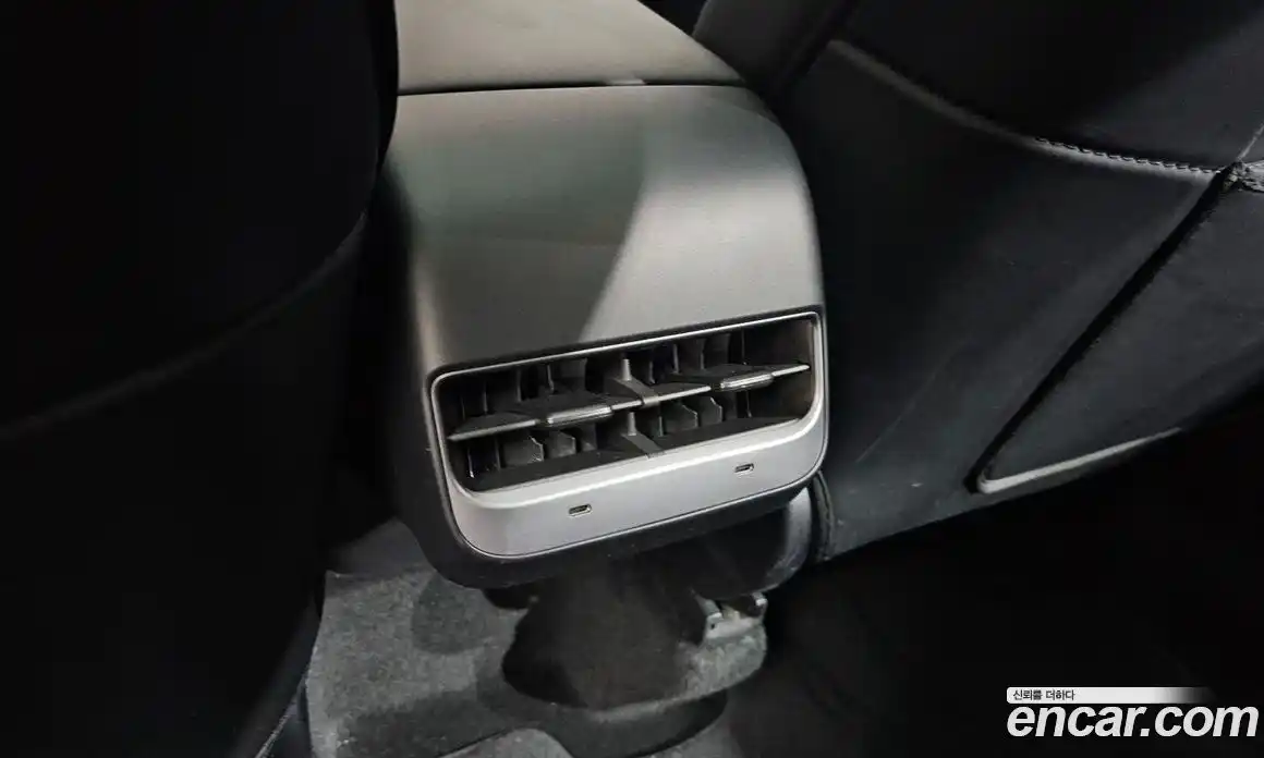 Tesla Model Y 2023 0.2 гидро, фото 30