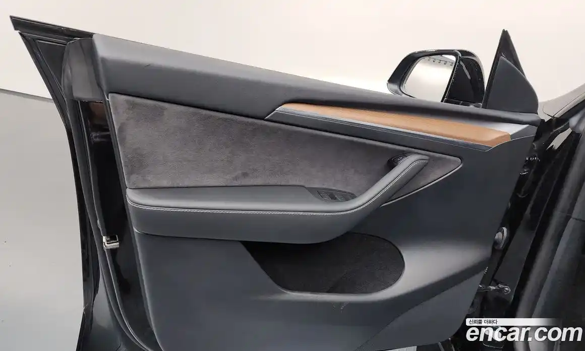 Tesla Model Y 2022 0.2 гидро, фото 14